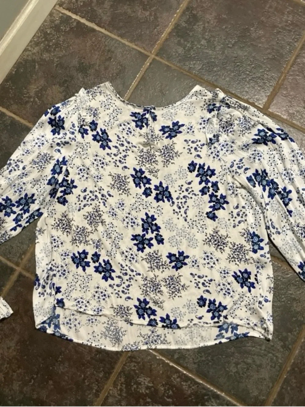 LOFT Floral Mixed Media Ruffle Sleeve Top Size M